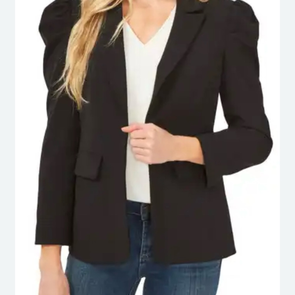 CeCe Women's Black Blazer with a puffed shoulder